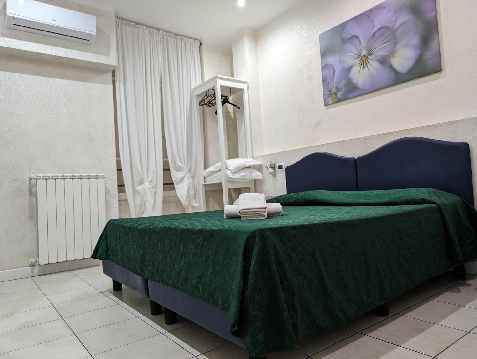 Pollon Inn Санремо Экстерьер фото